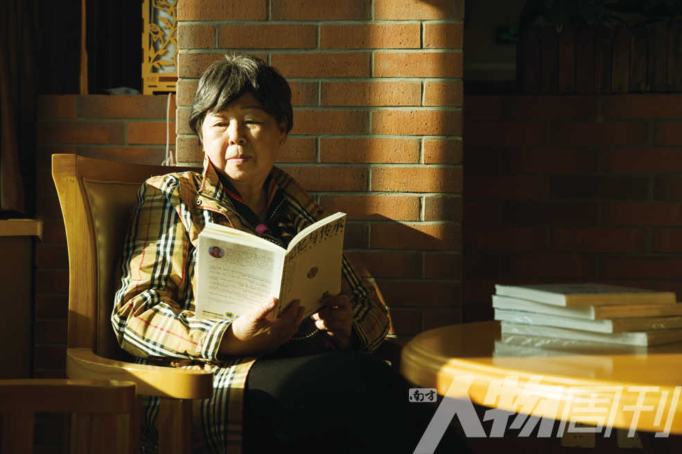作家丨张克群骨头是建筑史课本的 肉是我长的 南方人物周刊